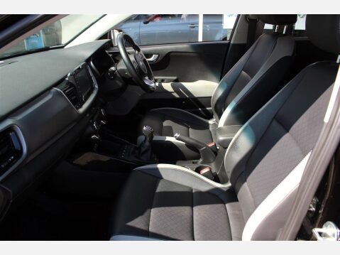 Kia Stonic 4 ISG 7