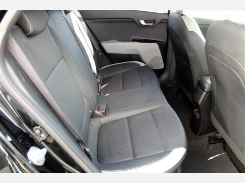 Kia Stonic 4 ISG 9