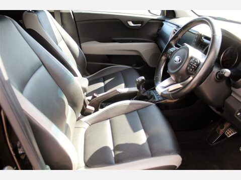 Kia Stonic 4 ISG 10