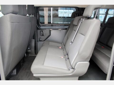 Vauxhall Vivaro Life COMBI L 10