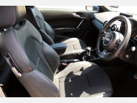 Audi A1 TFSI S-LINE 10