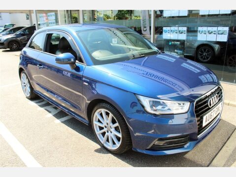 Audi A1 TFSI S-LINE 4