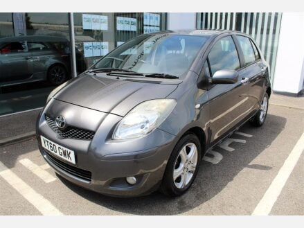 Toyota Yaris TR VVT-I