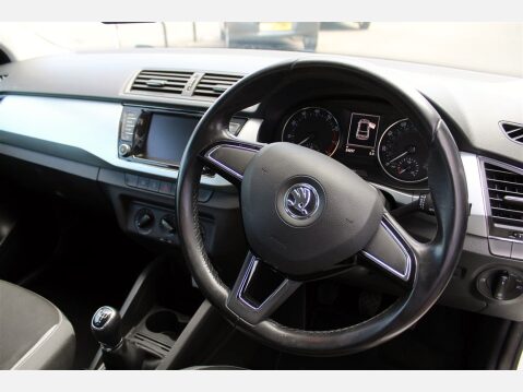 Skoda Fabia SE TSI 13