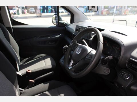 Vauxhall Combo Life DESIGN CDTI S/S 9