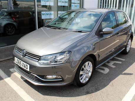 Volkswagen Polo SE TSI DSG