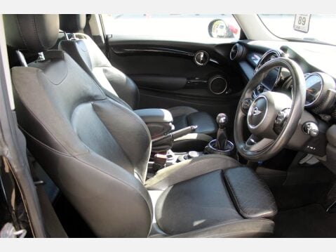 Mini Hatch COOPER S 9
