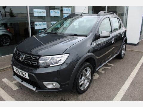 Dacia Sandero Stepway LAUREATE TCE 1