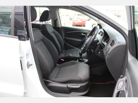 Volkswagen Polo SE TSI 11