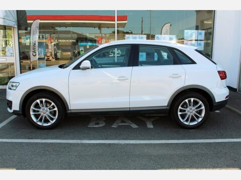 Audi Q3 TFSI QUATTRO SE 2