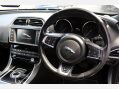 Jaguar XE R-SPORT 13