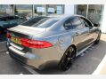 Jaguar XE R-SPORT 6