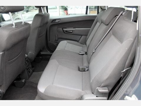 Vauxhall Zafira EXCLUSIV 8