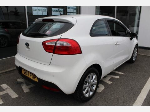 Kia Rio VR7 6