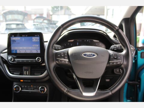Ford Fiesta TITANIUM 8