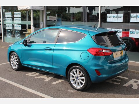 Ford Fiesta TITANIUM 3