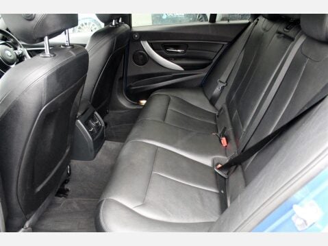 BMW 3 Series 320I M SPORT TOURING 8
