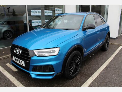 Audi Q3 TFSI BLACK EDITION 1