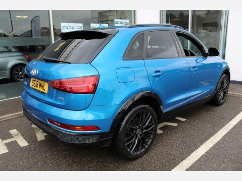 Audi Q3 TFSI BLACK EDITION 4