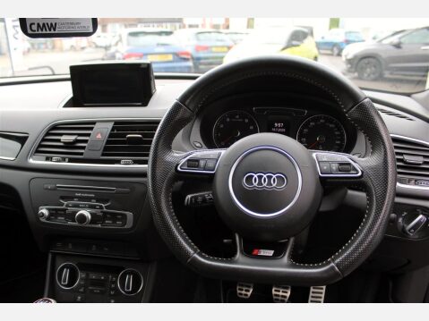 Audi Q3 TFSI BLACK EDITION 8