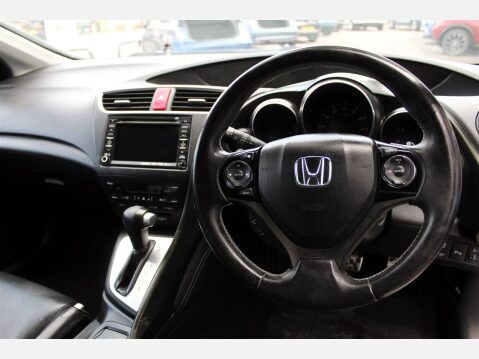 Honda Civic I-VTEC SR TOURER 13