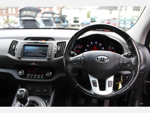 Kia Sportage CRDI KX-3 SAT NAV 9
