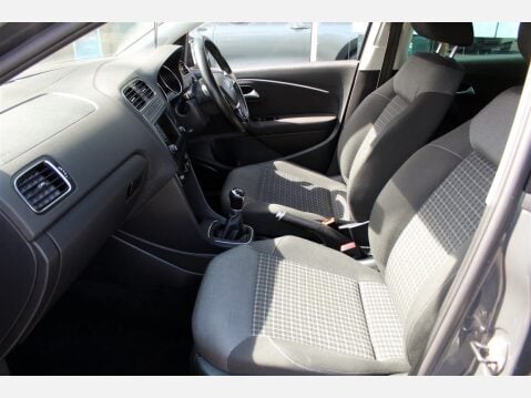 Volkswagen Polo MATCH TSI 7