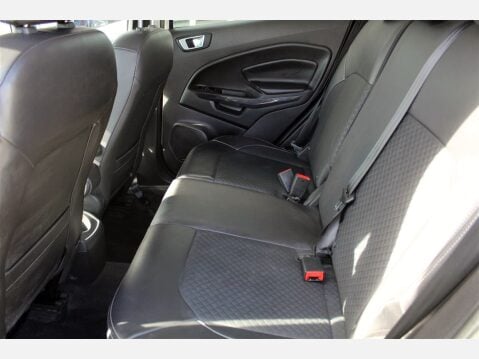 Ford Ecosport TITANIUM 8