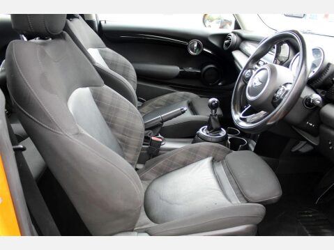 Mini Hatch COOPER S 9