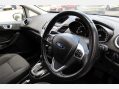 Ford Fiesta TITANIUM 12