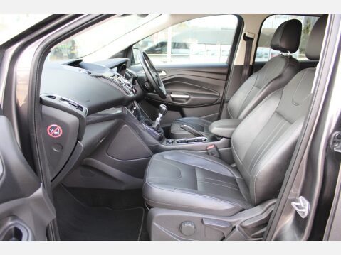 Ford Kuga TITANIUM X SPORT TDCI 19