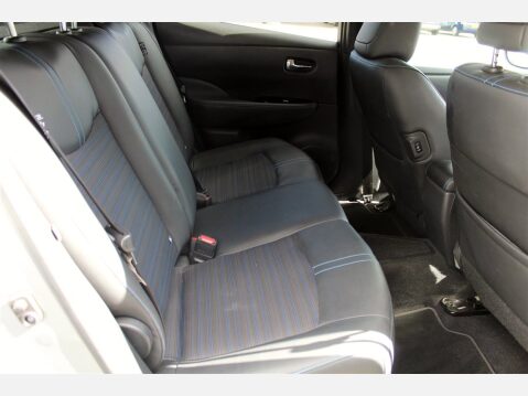Nissan LEAF N-CONNECTA 12