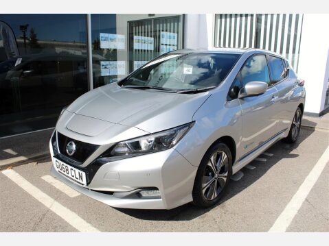 Nissan LEAF N-CONNECTA 1