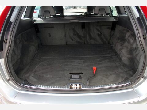 Volvo XC60 D5 R-DESIGN LUX NAV AWD 9