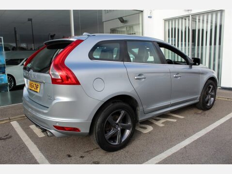 Volvo XC60 D5 R-DESIGN LUX NAV AWD 6