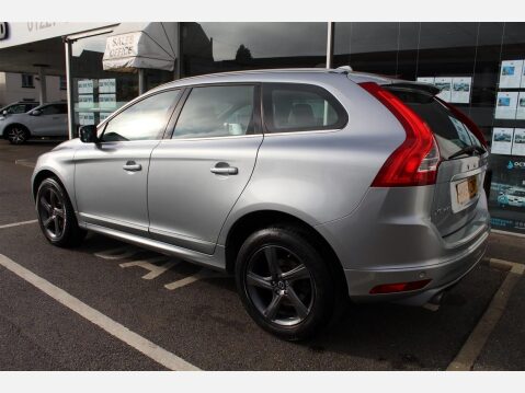Volvo XC60 D5 R-DESIGN LUX NAV AWD 3