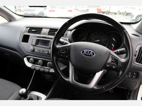 Kia Rio VR7 10