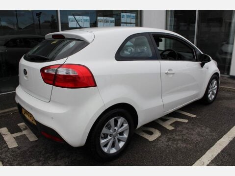 Kia Rio VR7 6