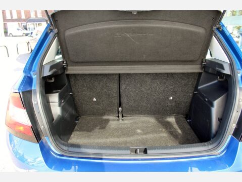 Skoda Fabia SE TSI 9