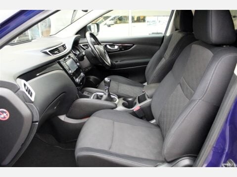 Nissan Qashqai N-TEC PLUS DIG-T 7