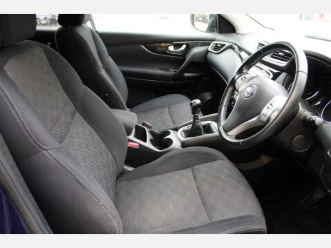 Nissan Qashqai N-TEC PLUS DIG-T 10