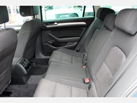Volkswagen Passat SE BUSINESS TDI BLUEMOTION TECHNOLOGY DSG 8
