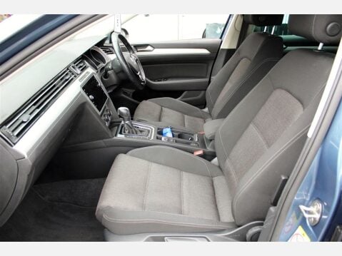 Volkswagen Passat SE BUSINESS TDI BLUEMOTION TECHNOLOGY DSG 7