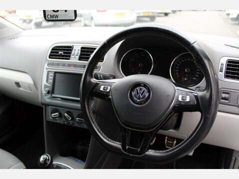 Volkswagen Polo SE DESIGN 13