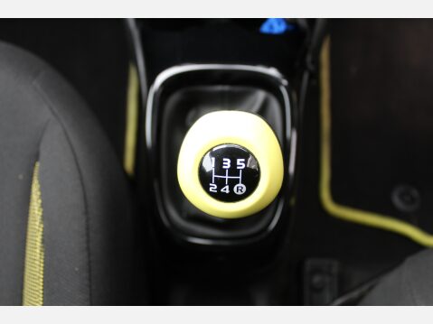 Toyota Aygo VVT-I X-CITE 3 18