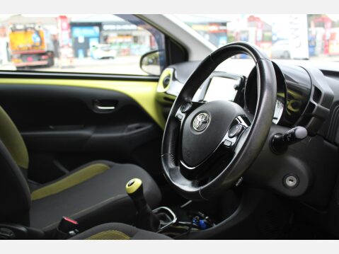 Toyota Aygo VVT-I X-CITE 3 13