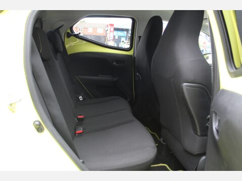 Toyota Aygo VVT-I X-CITE 3 11