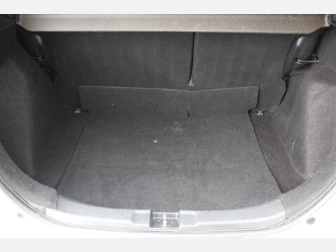 Honda Jazz I-VTEC SE 15