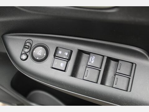 Honda Jazz I-VTEC SE 13