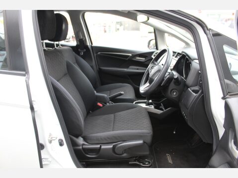 Honda Jazz I-VTEC SE 12